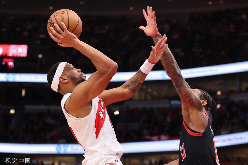 比赛中屡获 比赛中屡获