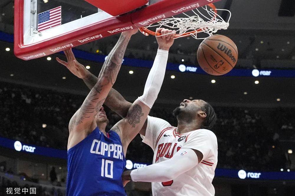 进攻战术更 进攻战术更